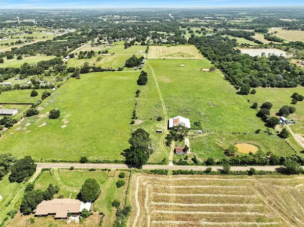 1805 County Road 706, Joshua, TX 76058