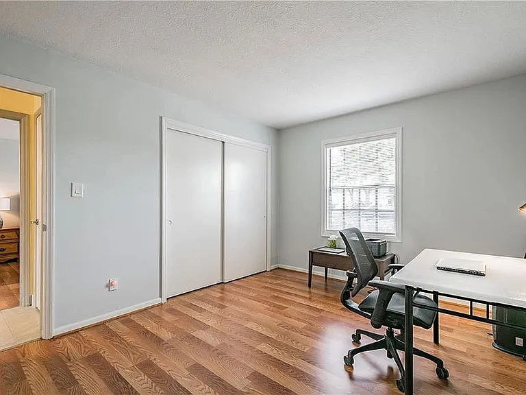 5231 Beach Dr SE #B — Photo 17