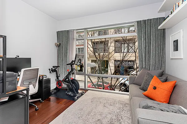 Sold by Living New York | media 5