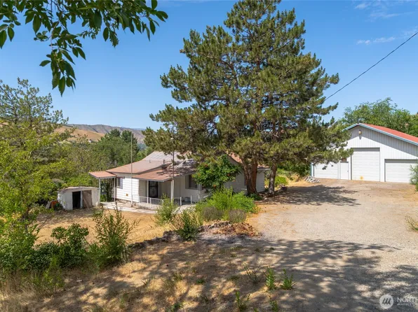 1403 Lower Sunnyslope, Wenatchee, WA 98801