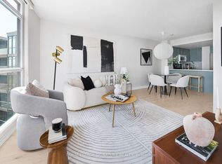 231 Fort York Blvd #1102, Toronto, ON M5V1B2