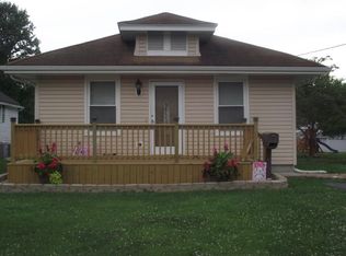 131 N East St, Du Quoin, IL 62832