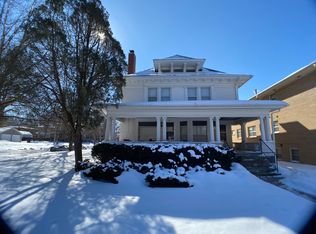 1745 East St, Lincoln, NE 68508