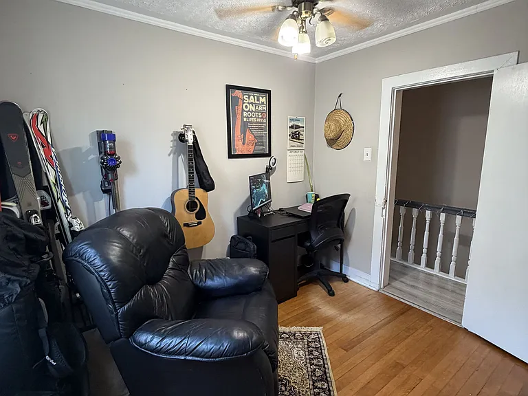 315 Parkdale Ave #B — Photo 14