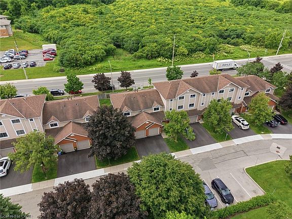 3rd image of 386 Highland Rd W #46