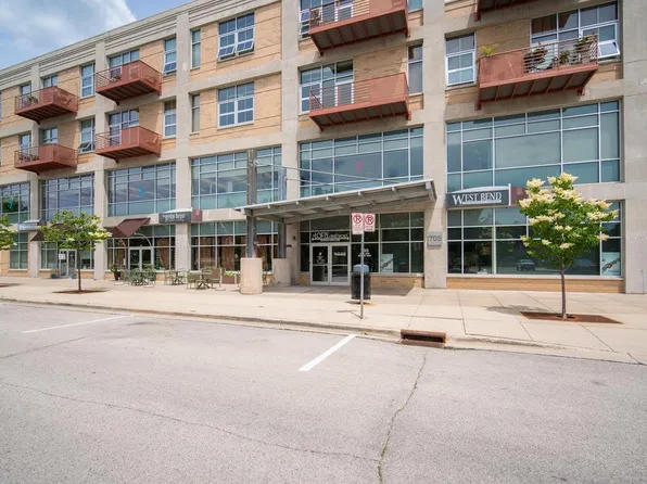 705 Village Green WAY #311, West Bend, WI 53090