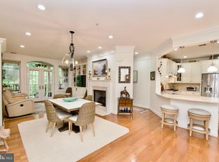 1781 Chain Bridge Rd APT 302, Mc Lean, VA 22102