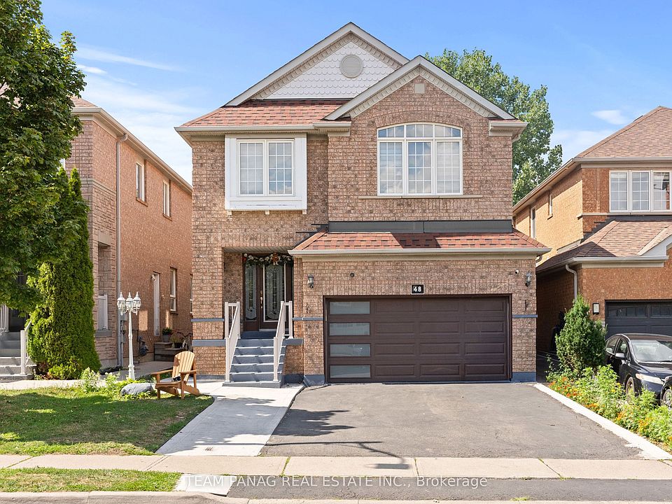1st image of 48 Sweet Clover Cres