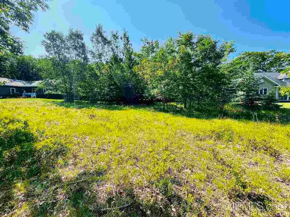 Tipperary Rd #431, Gladstone, MI 49837