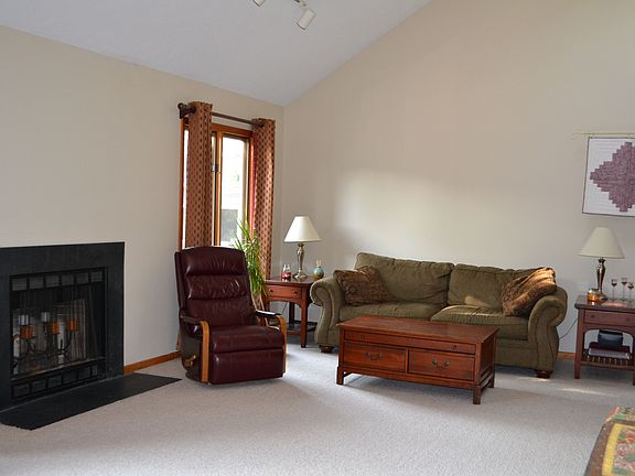 2nd image of 8212 Skirmish Ln