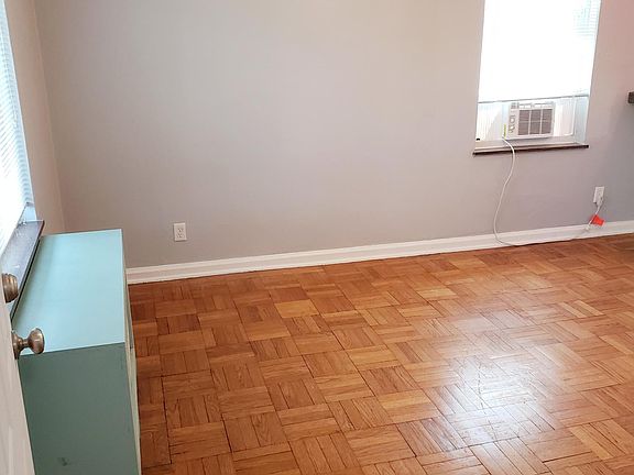 3rd image of 4171 Allendale Dr APT 2