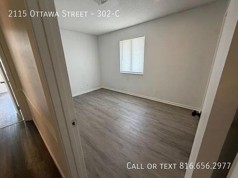 2115 Ottawa St #302C — Photo 31