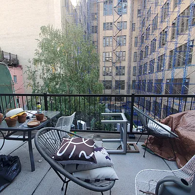 Rented by Green Home NY Realty LLC | media 12