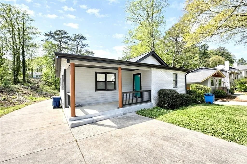 Building Photo - 1291 Lorenzo Dr SW