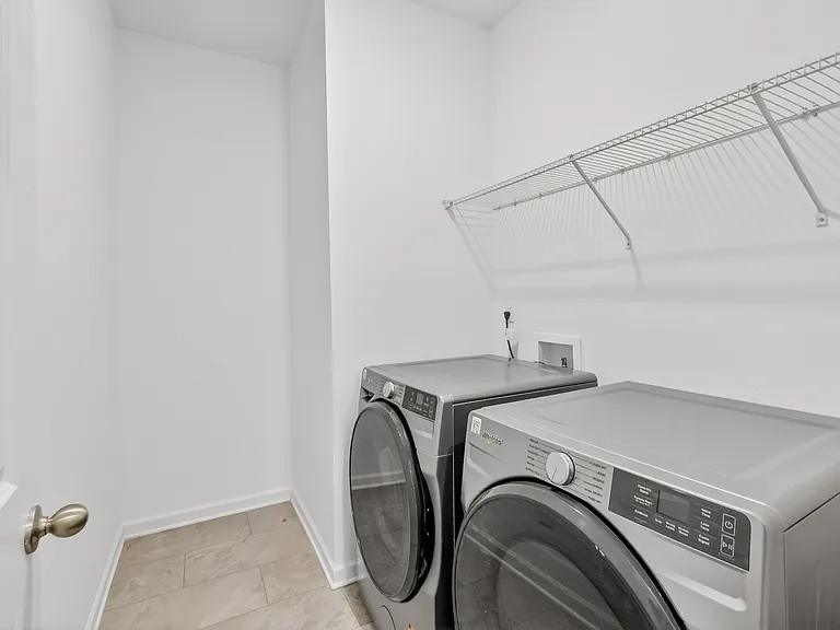 4909 Russell David Dr — Photo 17
