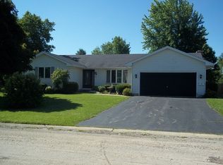 501 W Cherokee Ave, Shabbona, IL 60550