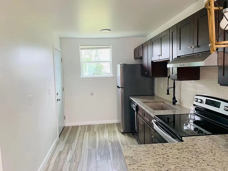 3512 Dante St #3512 — Photo 1
