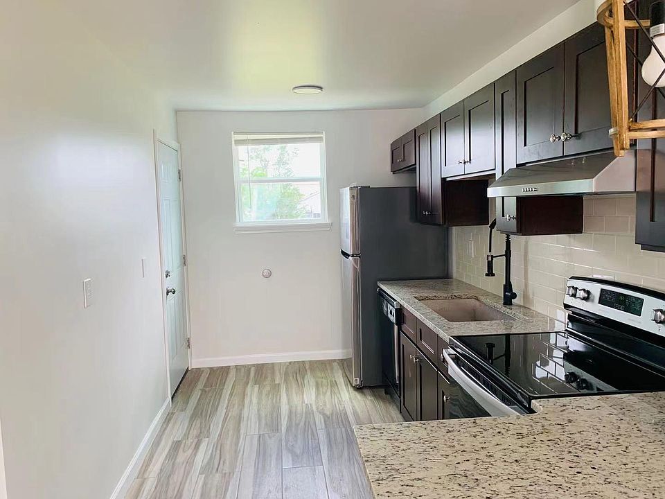 1st image of 3512 Dante St #3512