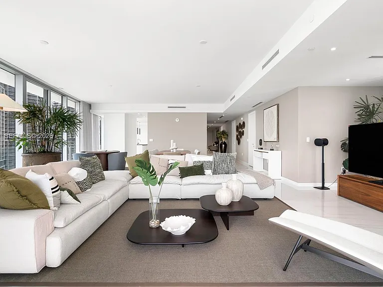 300 Biscayne Boulevard Way #2601E — Photo 65