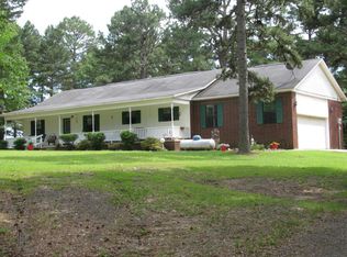 324 Victoria Ln, London, AR 72847