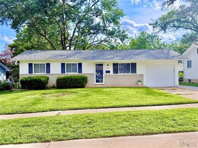 2040 David Dr, Florissant, MO, 63031