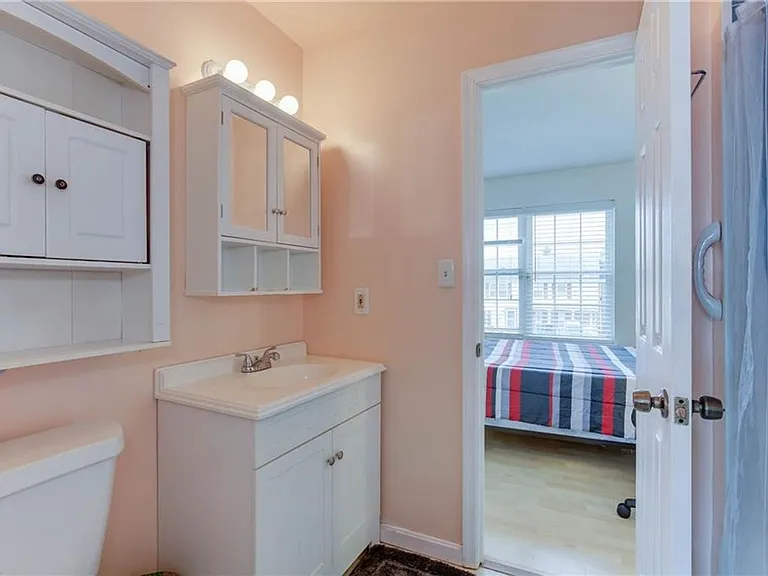 3702 Canadian Arch — Photo 11