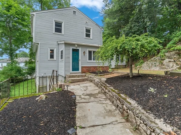 60 Milliken Ave, Franklin, MA 02038