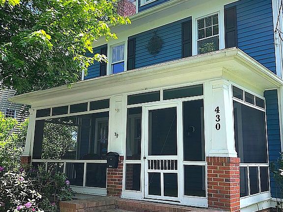 2nd image of 430 W College Ave
