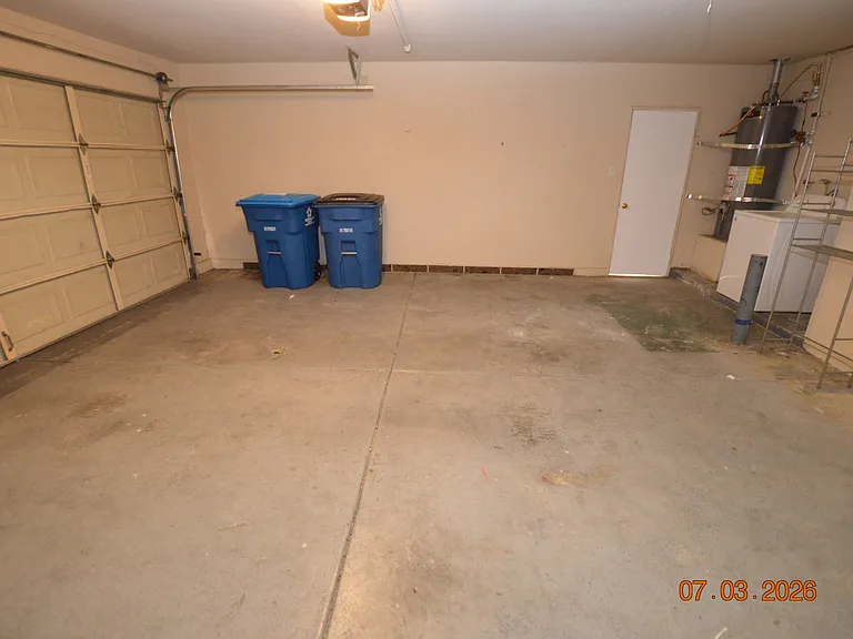6845 Zamora Dr — Photo 23