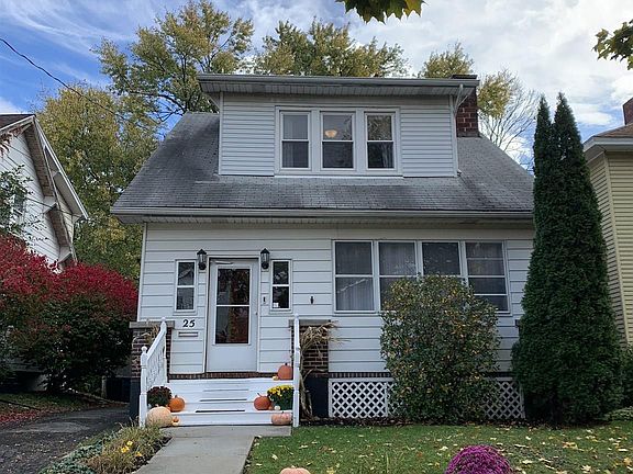 2nd image of 25 Fairlawn Ave