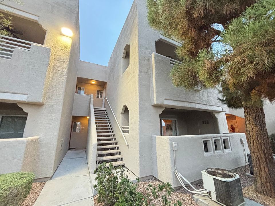 1st image of 1909 Desert Falls Ct Unit 207