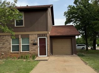 1129 E Campbell St #3, Edmond, OK 73034