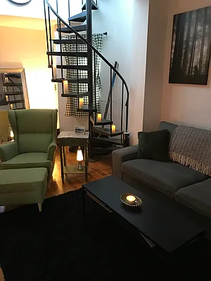 Rented by Bond New York | media 16