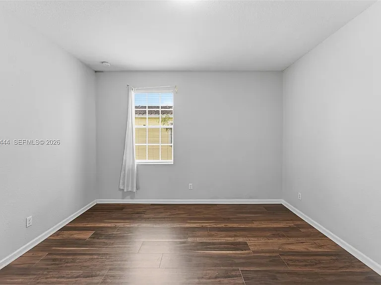 4032 NW 11th St #4032 — Photo 15