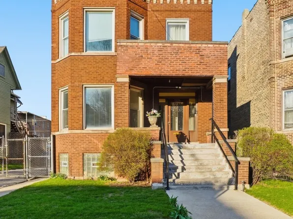 7223 S Coles Ave, Chicago, IL 60649