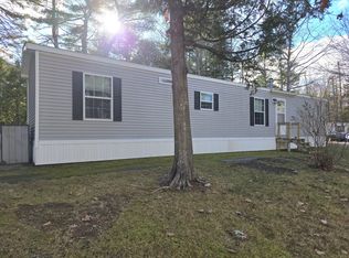 21 Robin Hood Circle, Bucksport, ME 04416