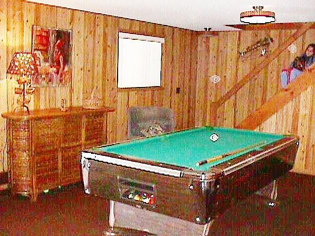 2nd image of 2568 Oak Cir