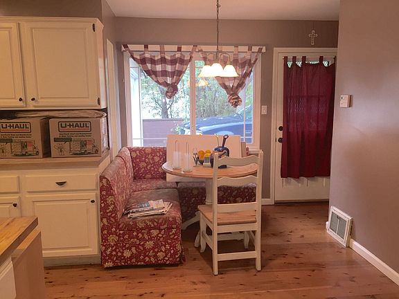 5th image of 1552 Hacienda Pl