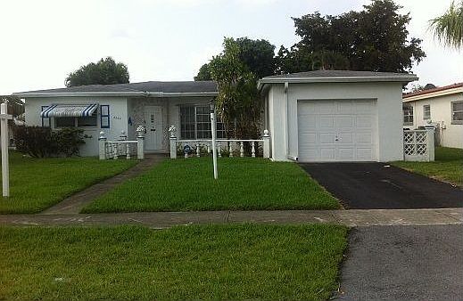 1st image of 4664 NW 39th St