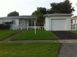 4664 NW 39th St, Lauderdale Lakes, FL 33319