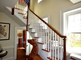 20040 Saint Louis Rd, Purcellville, VA 20132