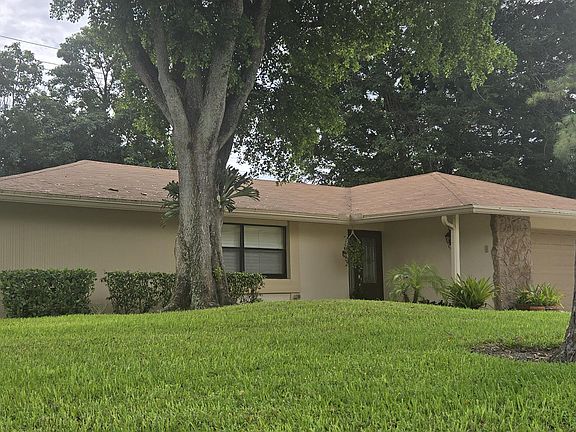 3rd image of 729 NW 23RD Lane