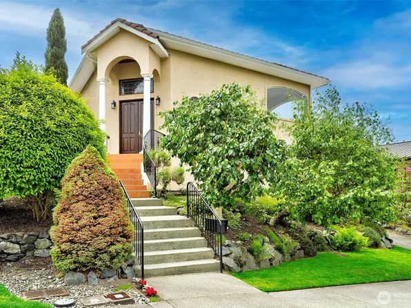 750 Maple Street, Edmonds, WA 98020