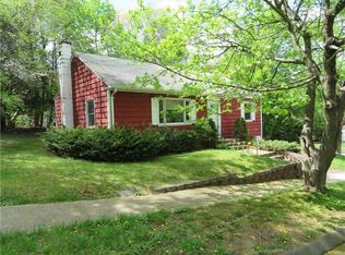 50 Seminole Ave, Hamden, CT 06518
