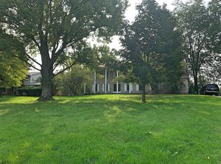 61 Cedar Dr, Mount Pleasant, MI 48858