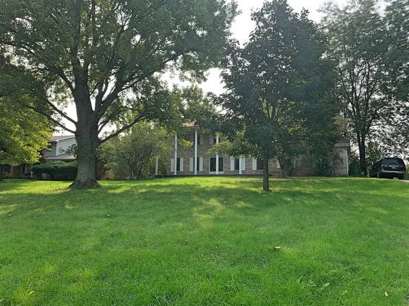 61 Cedar Dr, Mount Pleasant, MI 48858