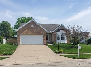 32 Holly Dr, Franklin, OH 45005