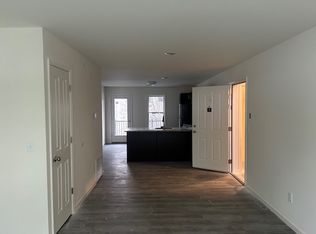 1119 1st St #1-6, Rensselaer, NY 12144