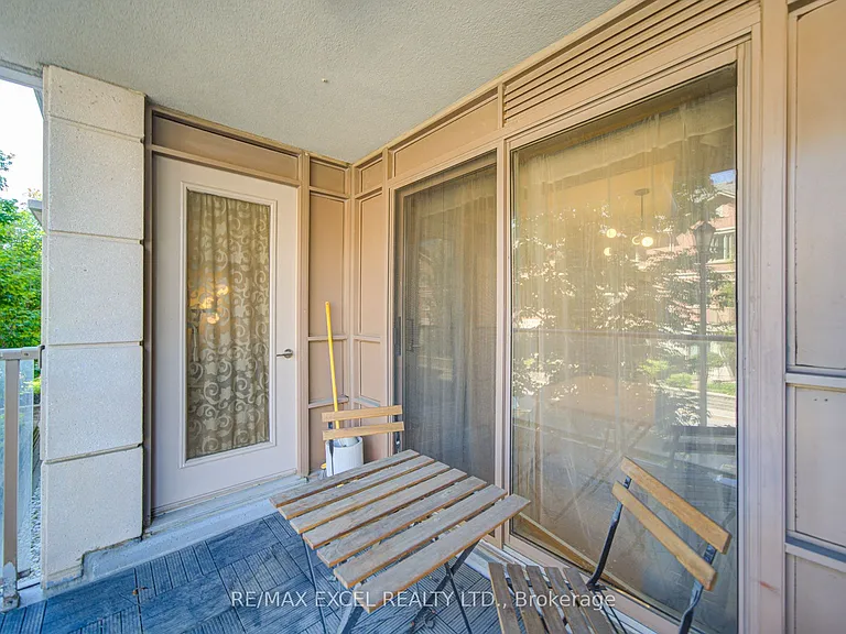 37 Galleria Pkwy #202 — Photo 38