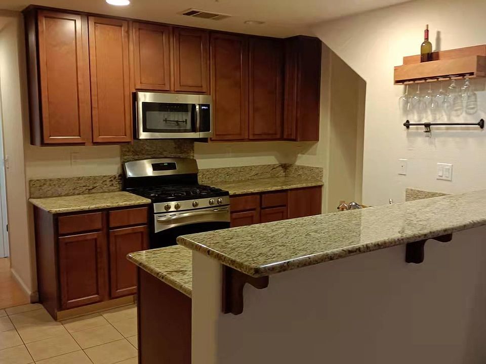 1st image of 2195 Beech Cir